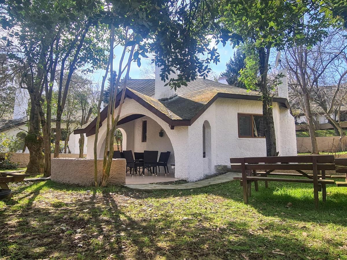 Polonezkoey Country Club & Accommodation In The Wildlife Park! Истанбул Екстериор снимка