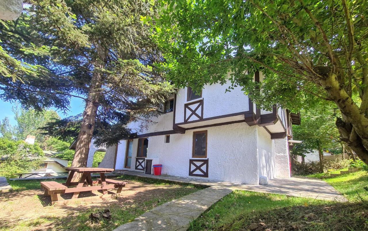 Polonezkoey Country Club & Accommodation In The Wildlife Park! Истанбул Екстериор снимка