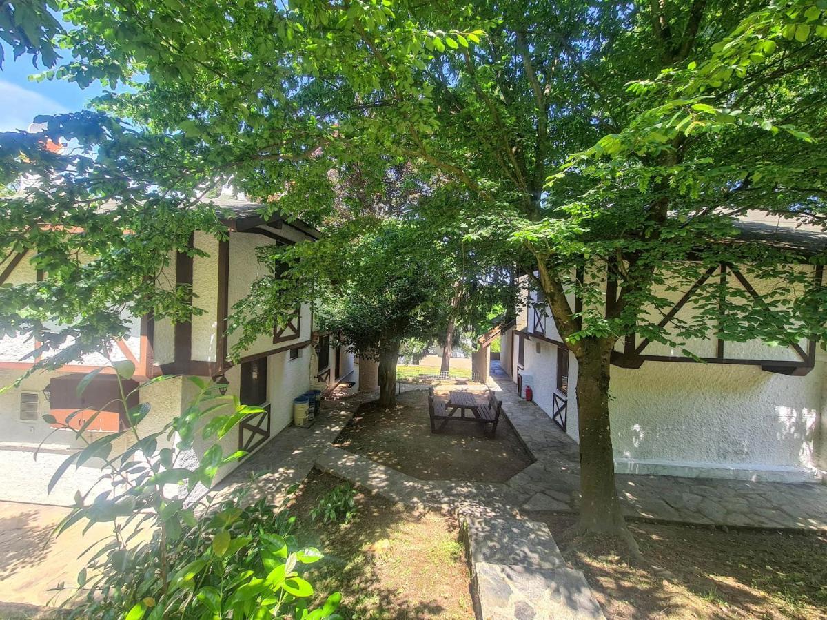 Polonezkoey Country Club & Accommodation In The Wildlife Park! Истанбул Екстериор снимка
